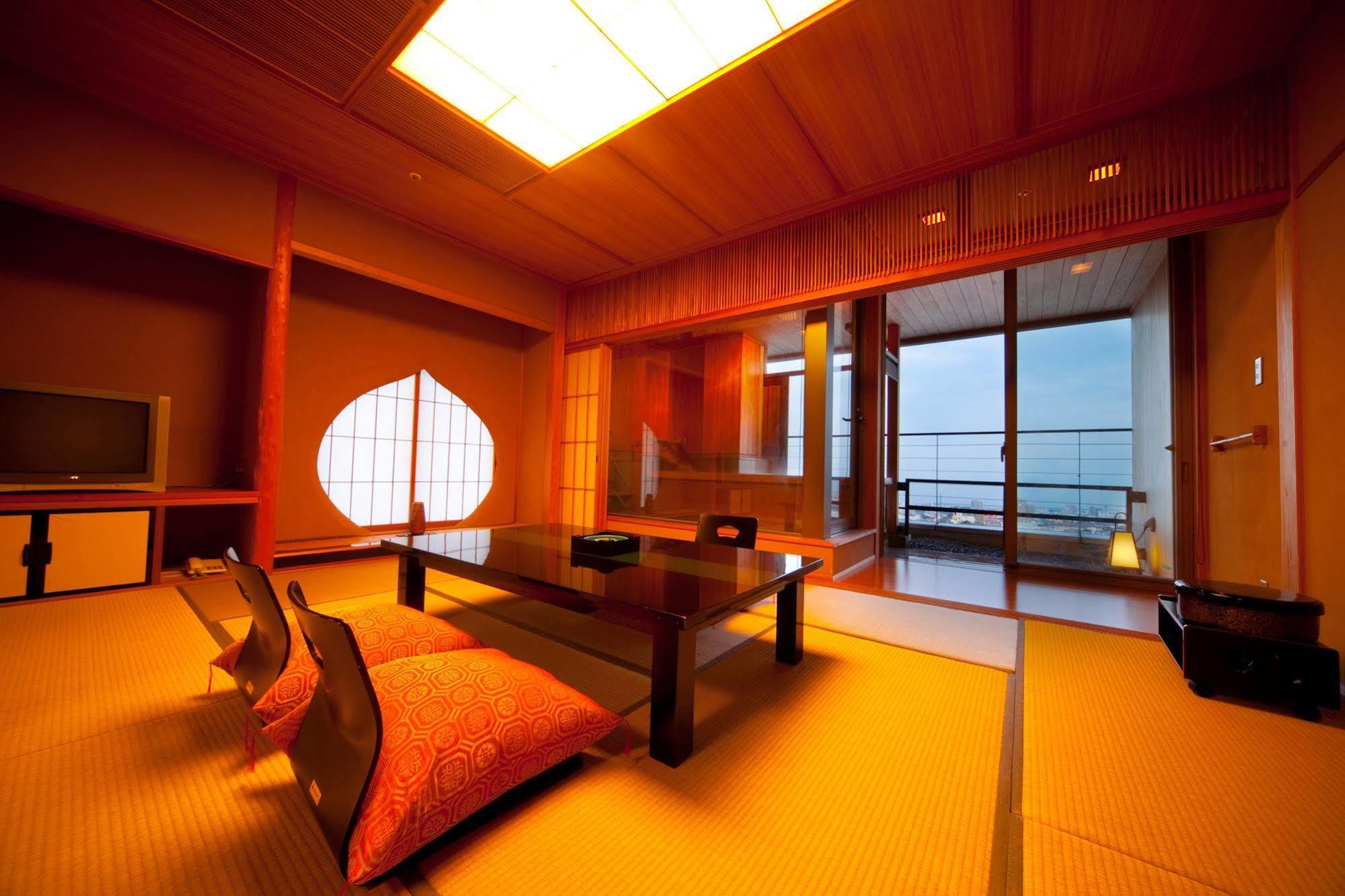 Hotel Sansuikan Beppu Exterior photo